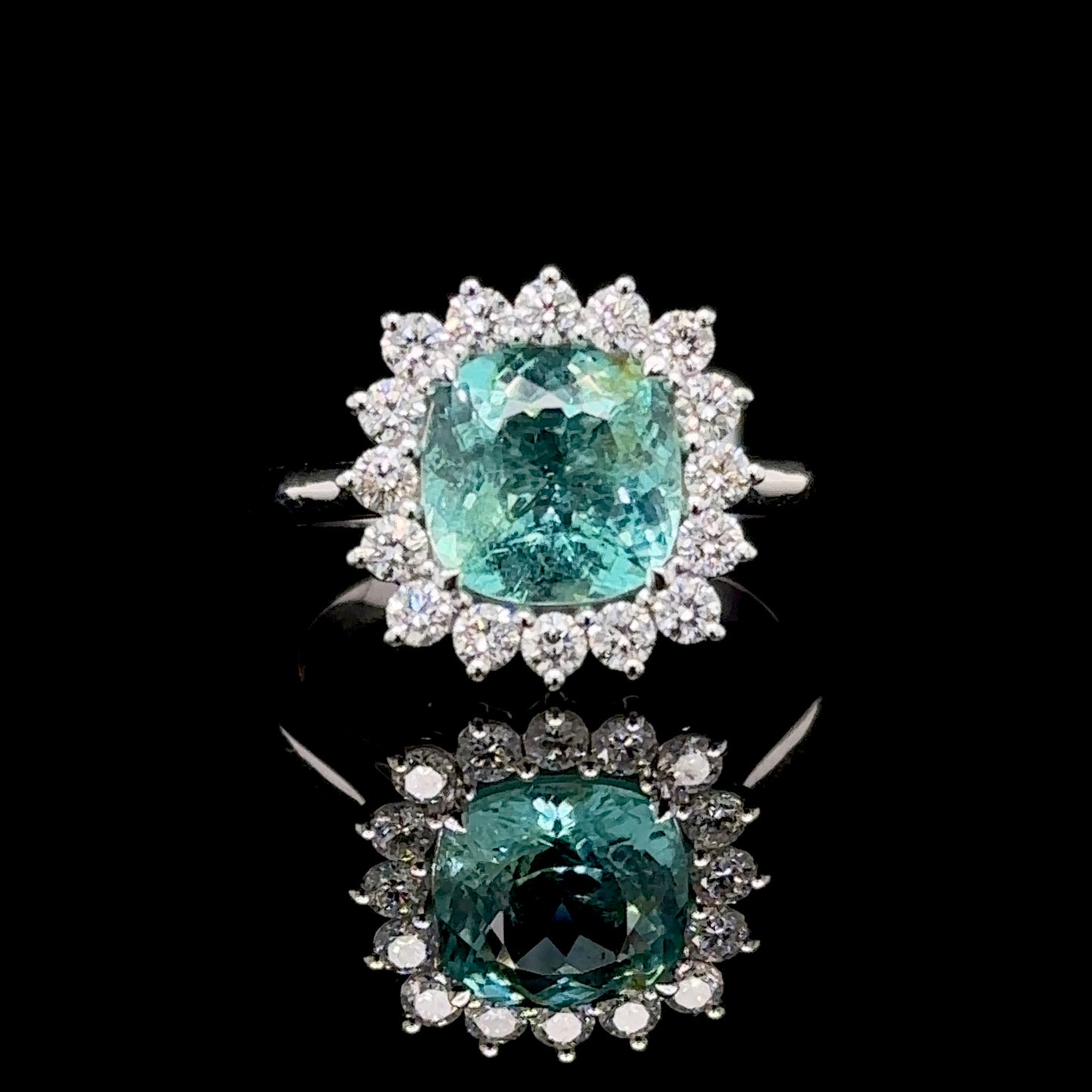 2.19 ct Paraiba and Diamond Ring 18k Gold - GIA