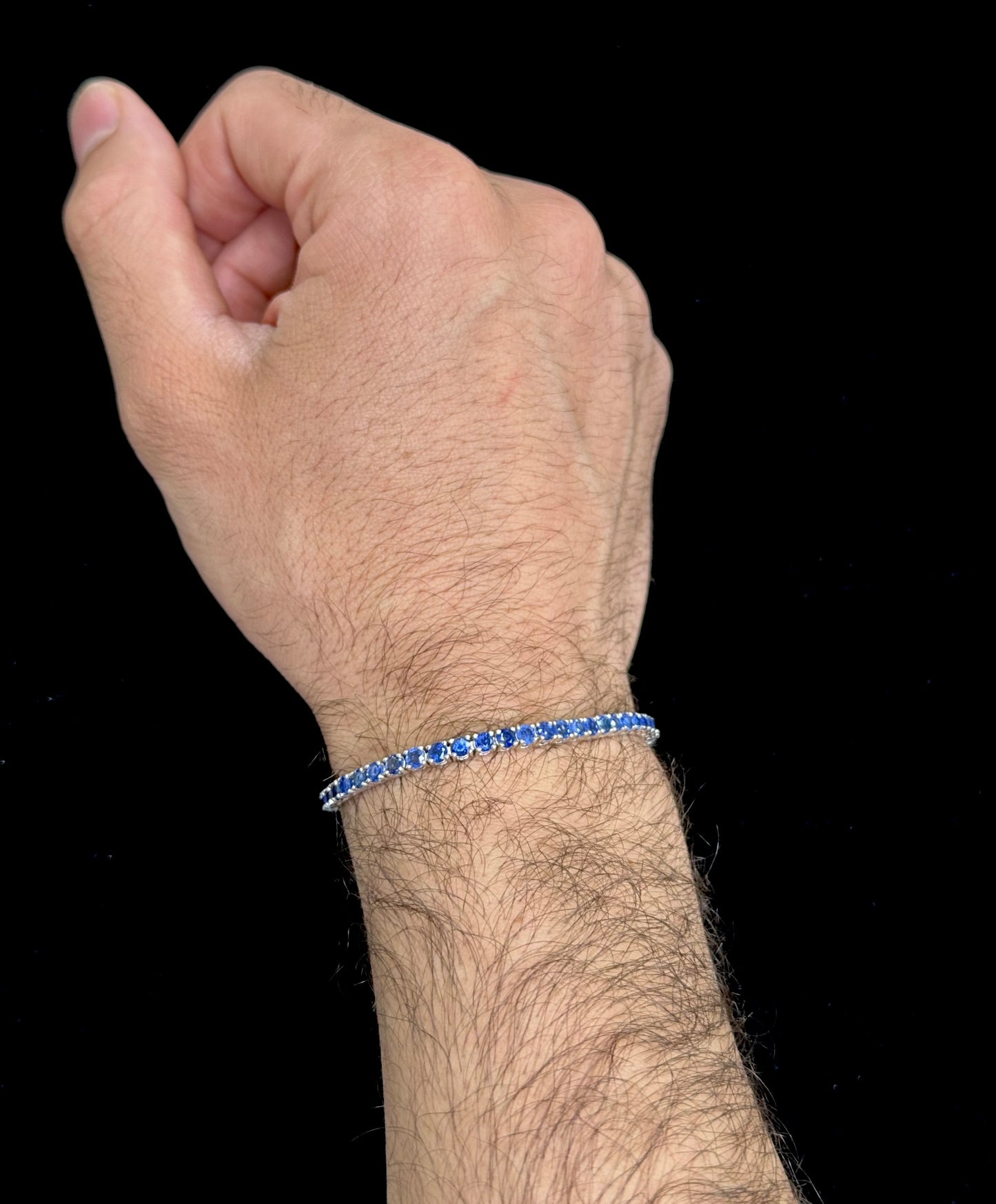 9 Carat Blue Sapphire Bracelet - 14k White Gold