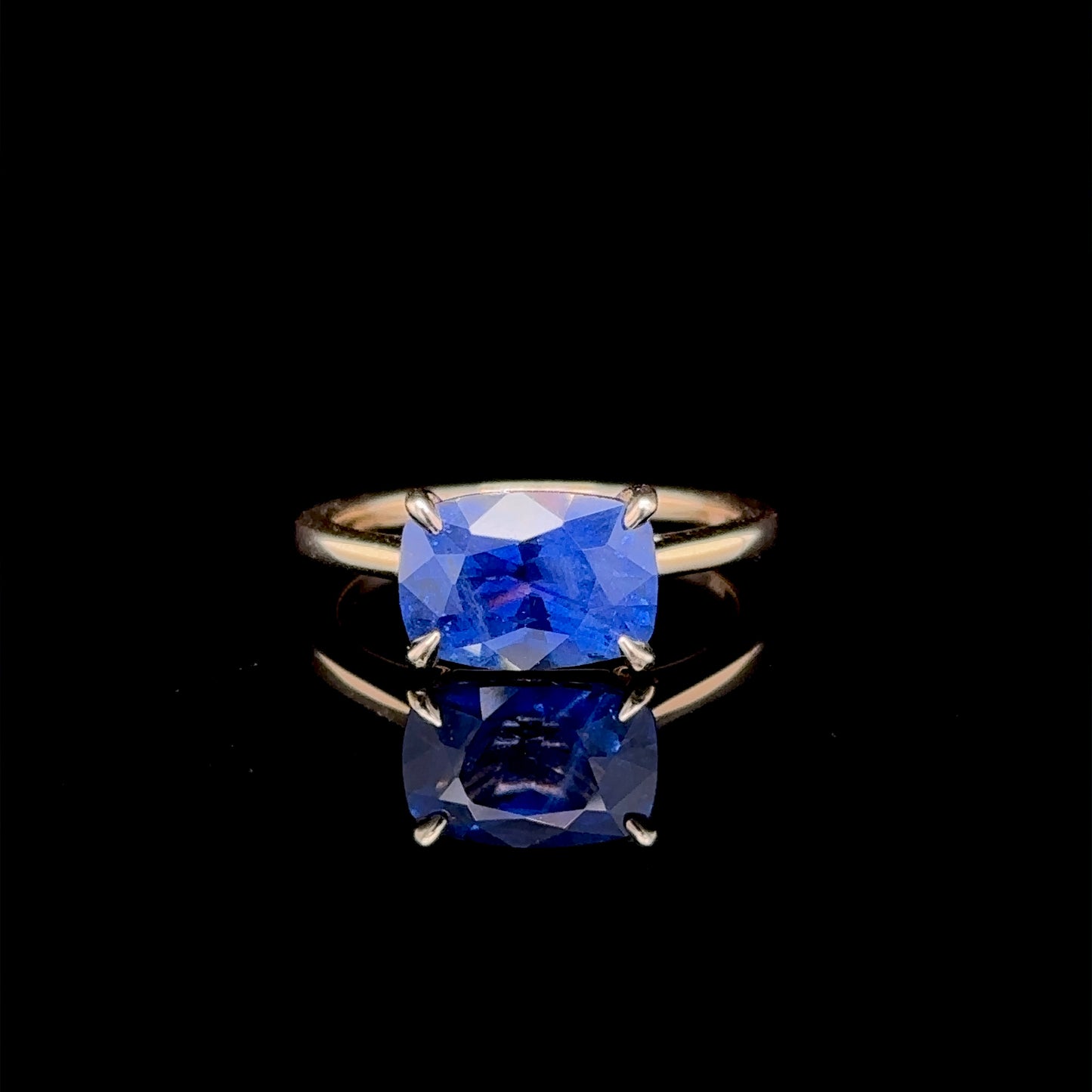 3.66 ct Sapphire Ring 14k Gold