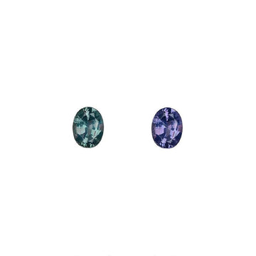 Oval alexandrite gemstones, blue-green and purple color tones