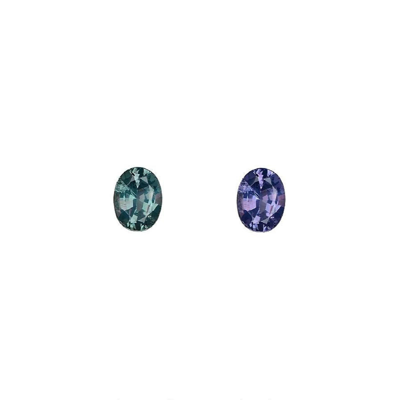 Oval alexandrite gemstones, blue-green and purple color tones