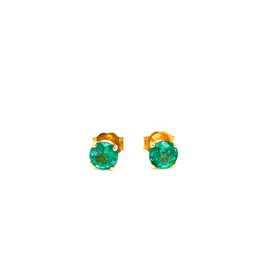 14k yellow gold emerald stud earrings with round green gemstones