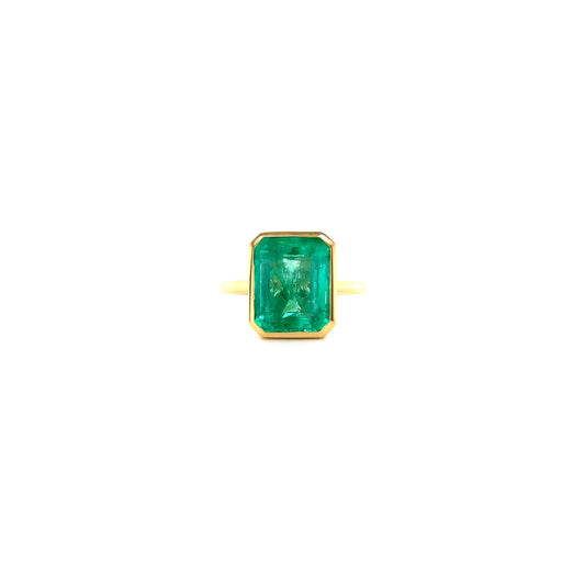 4.28 Carat Colombian Emerald Ring - 18k Yellow Gold