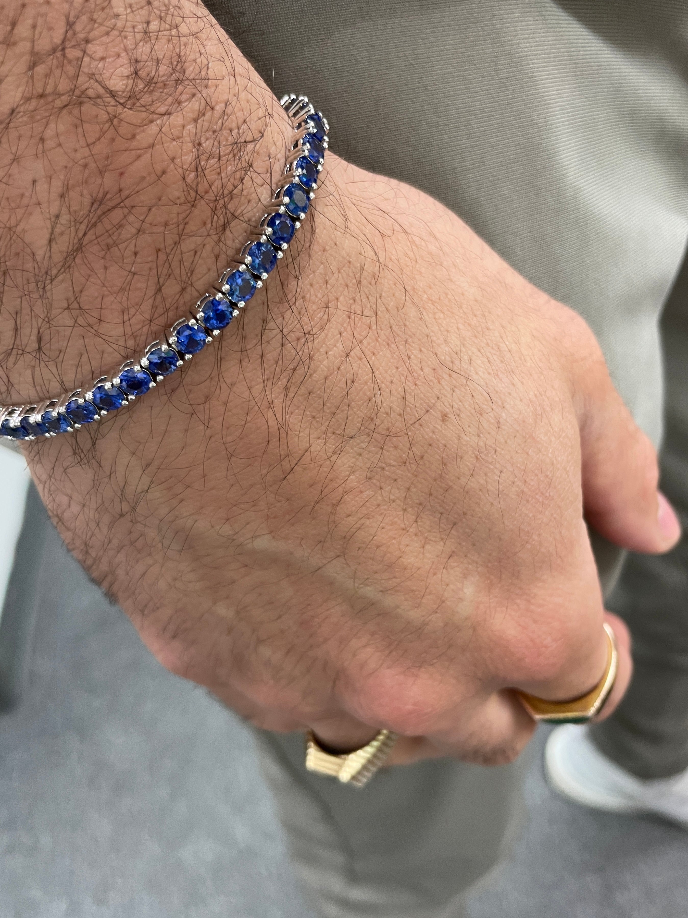 11.08 Carat Blue Sapphire Tennis Bracelet