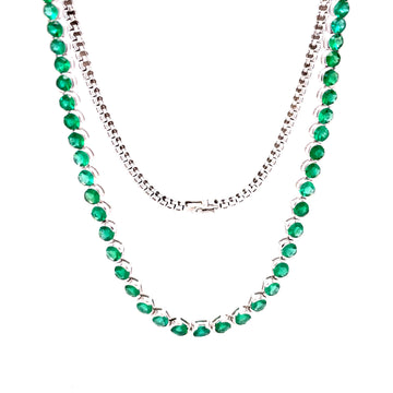 Emerald-green gemstone tennis necklace with silver-toned prong links