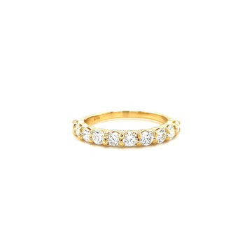 14k yellow gold diamond ring with oval row of small stones, slim band