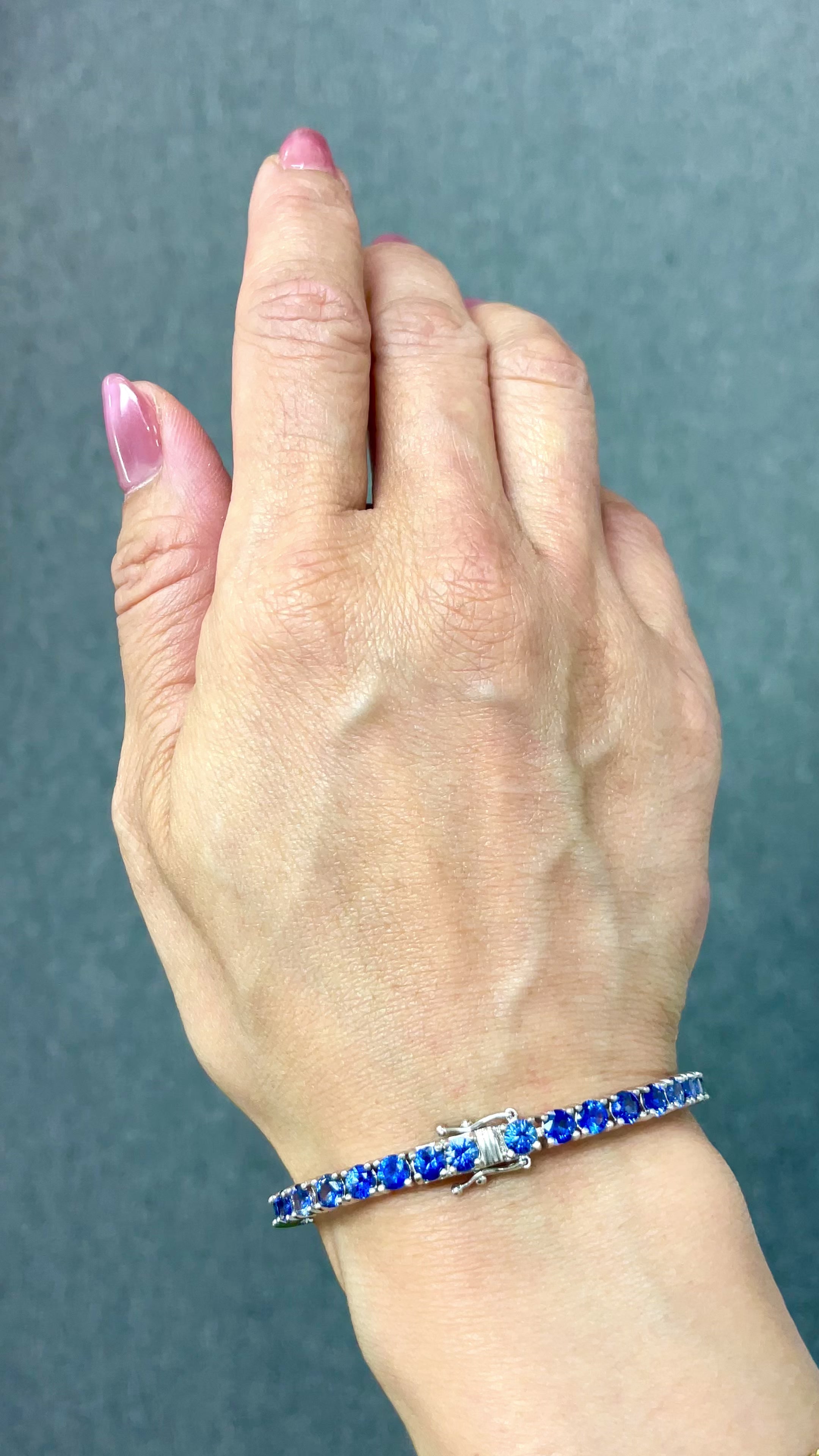 11.08 Carat Blue Sapphire Tennis Bracelet